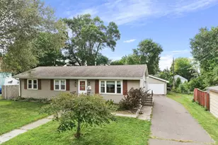 135 Davis Street S, Cambridge, MN 55008 - Photo 5