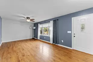 135 Davis Street S, Cambridge, MN 55008 - Photo 9