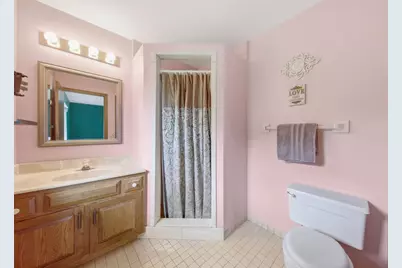 9235 Hyland Creek Road, Bloomington, MN 55437 - Photo 25