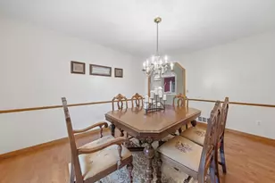 9235 Hyland Creek Rd, Bloomington, MN 55437 - Photo 13