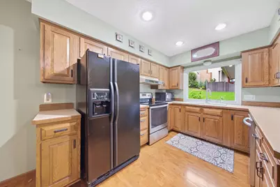 9235 Hyland Creek Road, Bloomington, MN 55437 - Photo 13