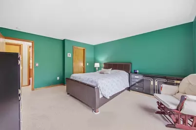 9235 Hyland Creek Road, Bloomington, MN 55437 - Photo 23
