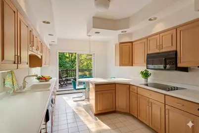 12700 Sherwood Place #102, Minnetonka, MN 55305 - Photo 11