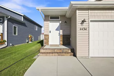 4434 19th Street S, Moorhead, MN 56560 - Photo 3