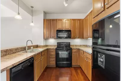 3110 N Chestnut Street #301, Chaska, MN 55318 - Photo 5