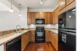3110 N Chestnut St, Chaska, MN 55318 - Photo 5