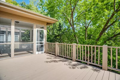 7089 Crowne Oak Road, Eden Prairie, MN 55344 - Photo 33