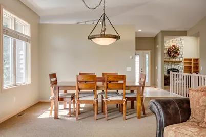 7089 Crowne Oak Road, Eden Prairie, MN 55344 - Photo 13