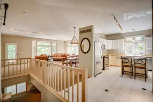 7089 Crowne Oak Rd, Eden Prairie, MN 55344 - Photo 35