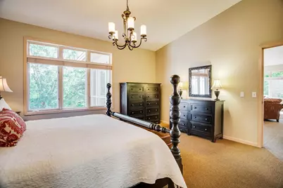 7089 Crowne Oak Road, Eden Prairie, MN 55344 - Photo 25
