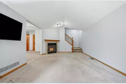 7807 W 110th Street, Bloomington, MN 55438 - Photo 7