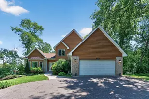 13707 Green Briar Dr, Minnetonka, MN 55305 - Photo 5
