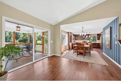 13707 Green Briar Drive, Minnetonka, MN 55305 - Photo 9