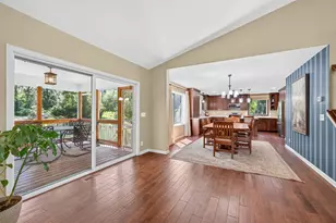 13707 Green Briar Dr, Minnetonka, MN 55305 - Photo 9