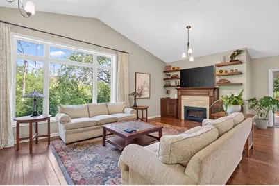 13707 Green Briar Drive, Minnetonka, MN 55305 - Photo 5