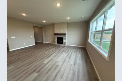 2742 Ivan Avenue NE, Saint Michael, MN 55376 - Photo 9