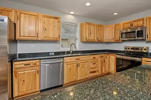 1662 Minnehaha Ave E, Saint Paul, MN 55106 - Photo 9