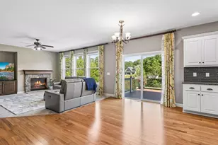 3604 Sawgrass Trail S, Eagan, MN 55123 - Photo 9
