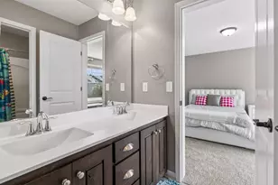 3604 Sawgrass Trail S, Eagan, MN 55123 - Photo 39