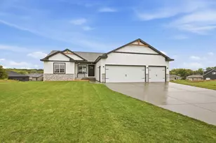 1316 Jasmine Ln NE, Saint Joseph, MN 56374 - Photo 1