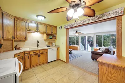 1041 38th Avenue N, Saint Cloud, MN 56303 - Photo 5