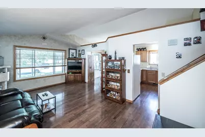 15288 Chokecherry Avenue, Rosemount, MN 55068 - Photo 5