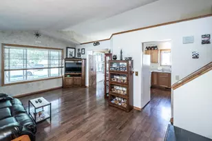 15288 Chokecherry Ave, Rosemount, MN 55068 - Photo 5