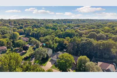 15016 Viewcrest Lane, Burnsville, MN 55306 - Photo 37