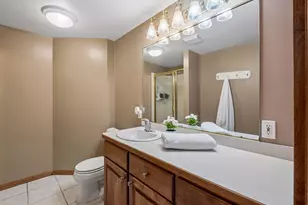 15016 Viewcrest Ln, Burnsville, MN 55306 - Photo 53