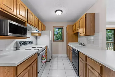 4870 Babcock Trail #312, Inver Grove Heights, MN 55077 - Photo 13