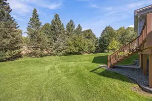 239 Wildflower Ct, Vadnais Heights, MN 55127 - Photo 39