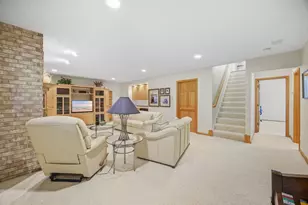 239 Wildflower Ct, Vadnais Heights, MN 55127 - Photo 27