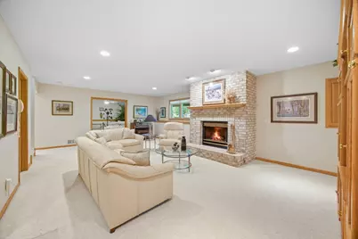 239 Wildflower Court, Vadnais Heights, MN 55127 - Photo 29