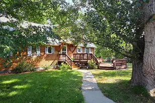 1002 9th Ave, International Falls, MN 56649 - Photo 3