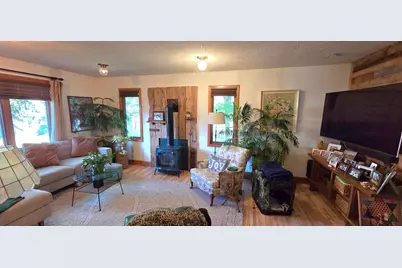 1002 9th Avenue, International Falls, MN 56649 - Photo 11