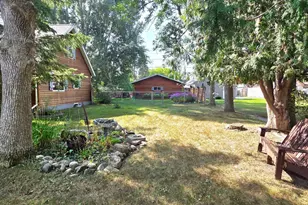 1002 9th Ave, International Falls, MN 56649 - Photo 21
