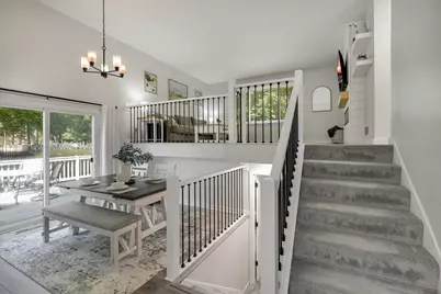970 Redwing Court, Chanhassen, MN 55317 - Photo 9