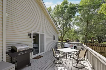 970 Redwing Court, Chanhassen, MN 55317 - Photo 37