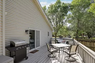 970 Redwing Ct, Chanhassen, MN 55317 - Photo 37