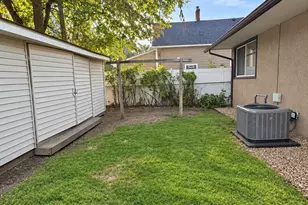 1894 Minnehaha Ave E, Saint Paul, MN 55119 - Photo 15