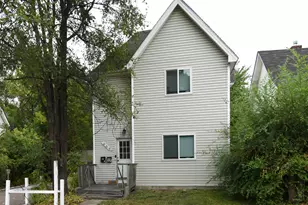 669 Old Hwy 8 NW, New Brighton, MN 55112 - Photo 1