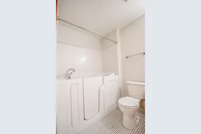 1801 Becker Avenue SE #102, Willmar, MN 56201 - Photo 11
