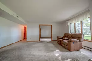1801 Becker Ave SE, Willmar, MN 56201 - Photo 9