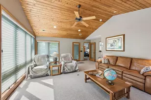 15509 Holdridge Rd E, Wayzata, MN 55391 - Photo 25