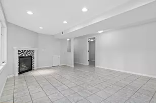 4609 Terracewood Dr, Bloomington, MN 55437 - Photo 15