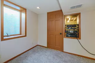 200 Harold Dr, Burnsville, MN 55337 - Photo 31