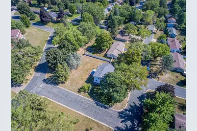 200 Harold Drive, Burnsville, MN 55337 - Photo 51