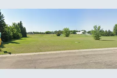 622 6th Street NE, Perham, MN 56573 - Photo 1
