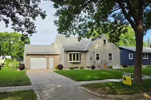 3042 Pine Ave, Slayton, MN 56172 - Photo 1