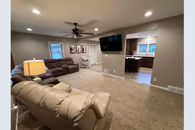 3042 Pine Avenue, Slayton, MN 56172 - Photo 3